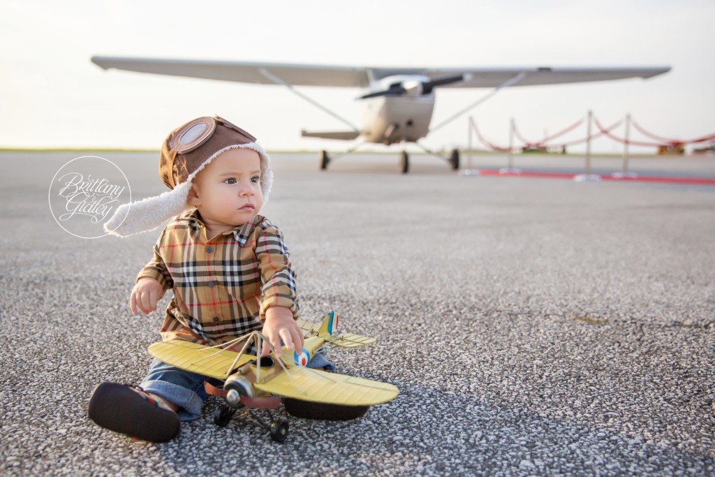 The Sky Is The Limit Dream Session | Airplane Cake Smash | Baby Airplane Photo Shoot