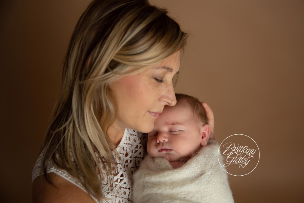 Cleveland's Best Newborn Photographer | Cleveland Ohio Newborn Photography