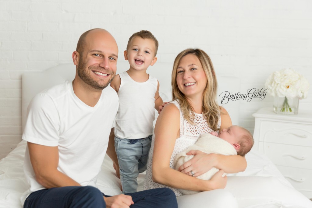Best Cleveland Newborn Photographer | Award Winning Cleveland Ohio Newborn Photography