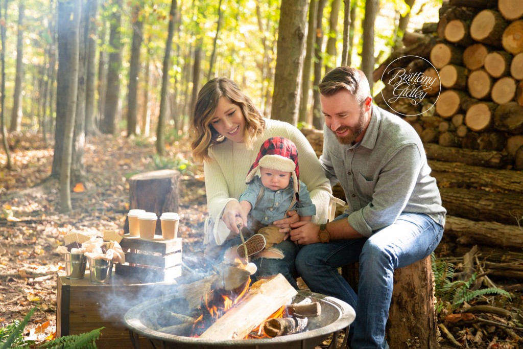 Happy Camper Dream Session | Camping Themed Photo Shoot