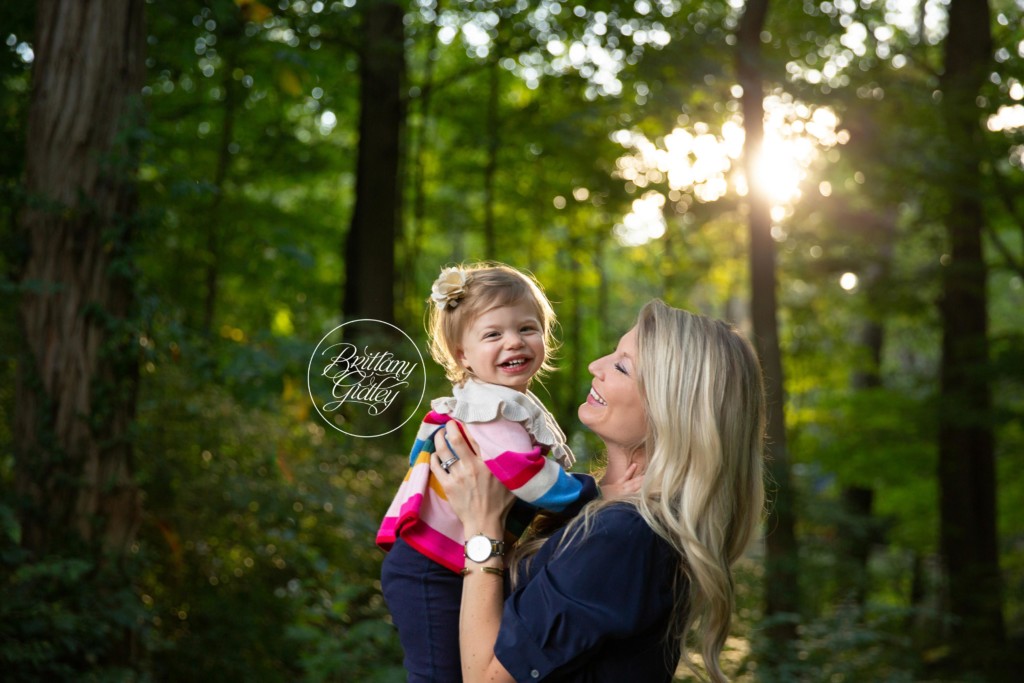 Olmsted Falls FAmily Photography | Family Photography at David S Fortier Park