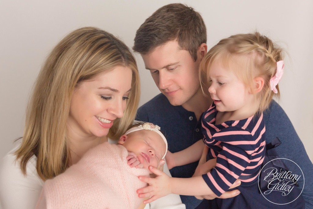 Shaker Heights Newborn Photography | Family with Newborn Photo Shoot