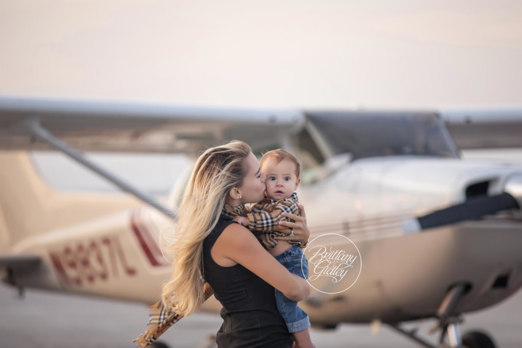 Airplane Themed Pictures