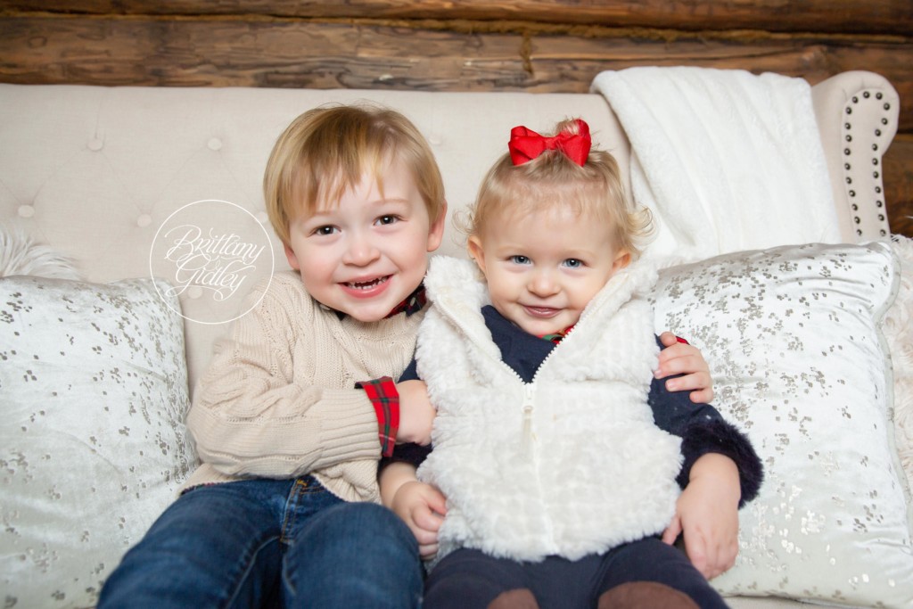 Mini Session Ideas | Ski Lodge