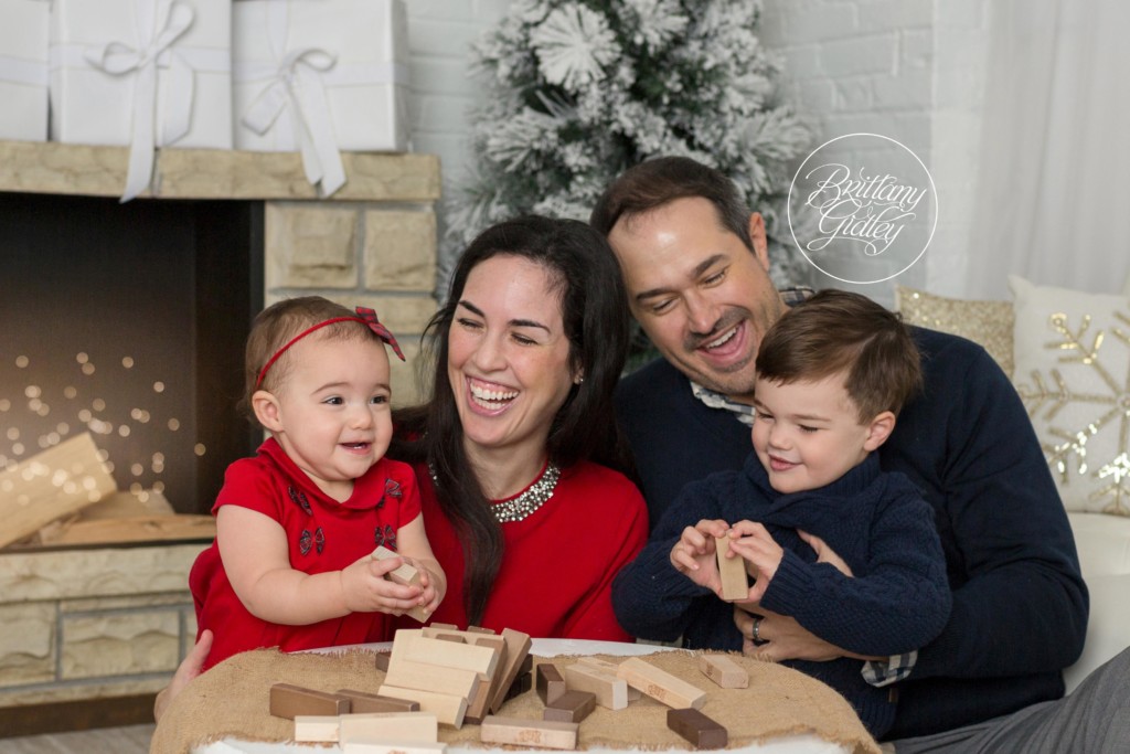 Family Christmas Pictures | Everly 12 Months