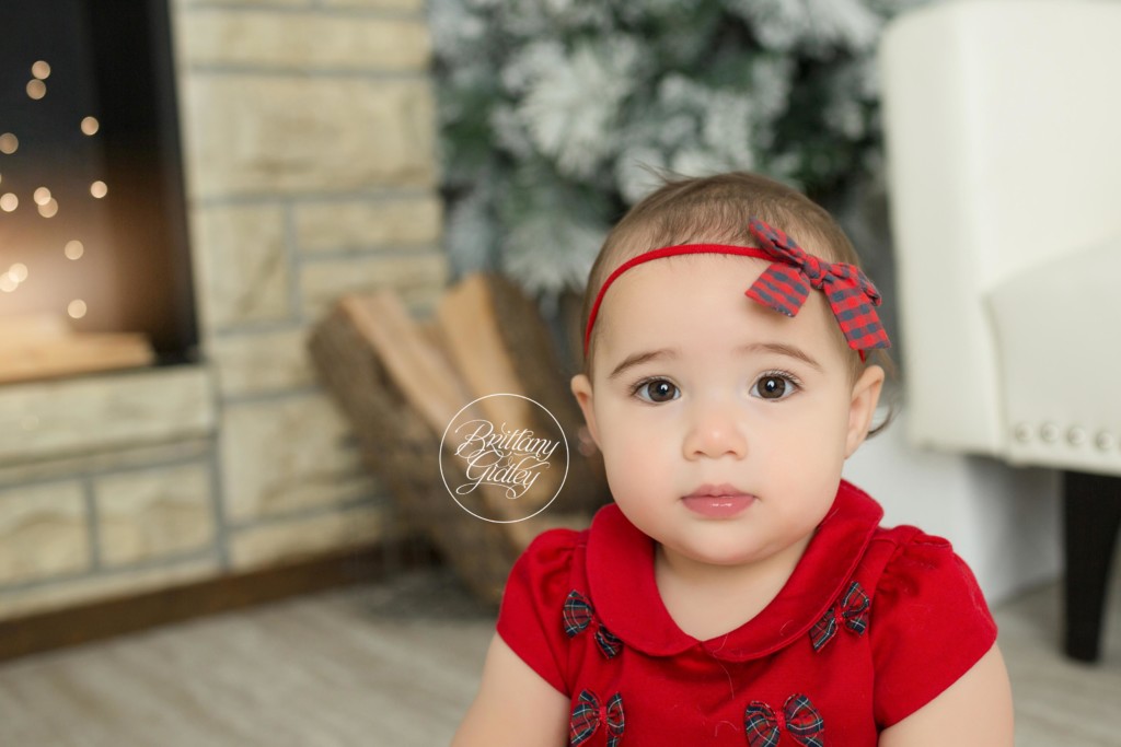 Family Christmas Pictures | Everly 12 Months