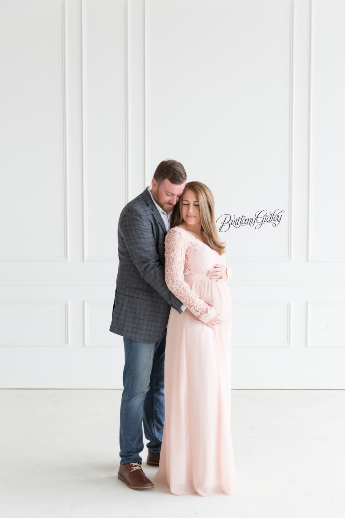 Professional Maternity Photographer