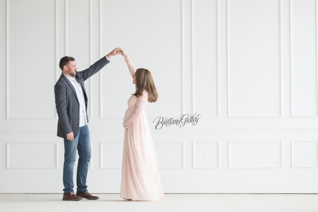 Professional Maternity Photographer