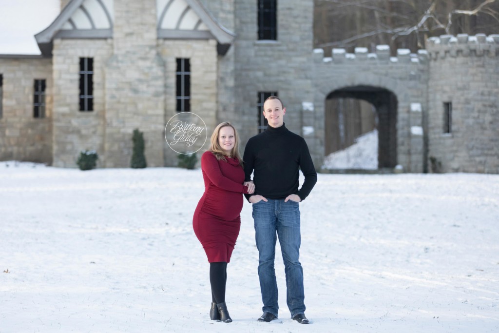 Squires Castle Maternity Pictures Winter | Snow Maternity Photo Shoot