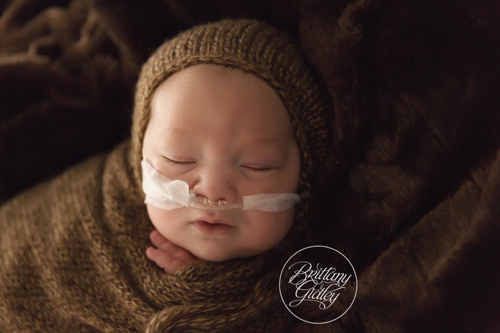 Best NICU Photographer | Rainbow Babies & Children's Hospital