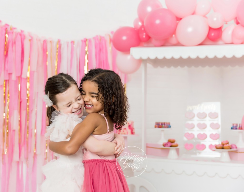 Galentine's Girls Dream Session | Valentine's Day Photo Shoot