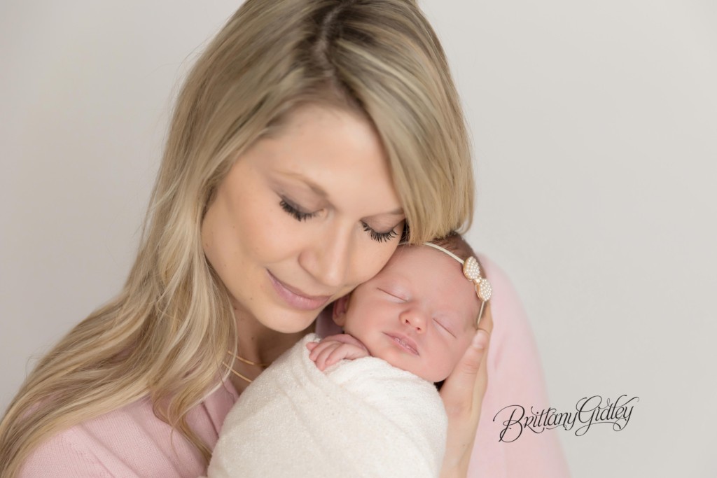 Newborn Photography Studio Cleveland