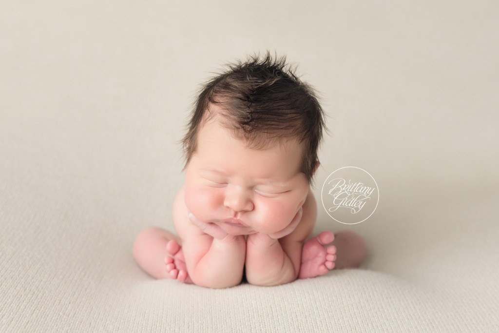 Newborn Photoshoot | Introducing Hayes