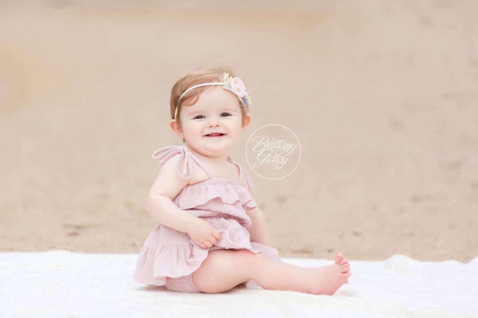 Beach Photographer | Adeleine 9 Months | Edgewater Beach