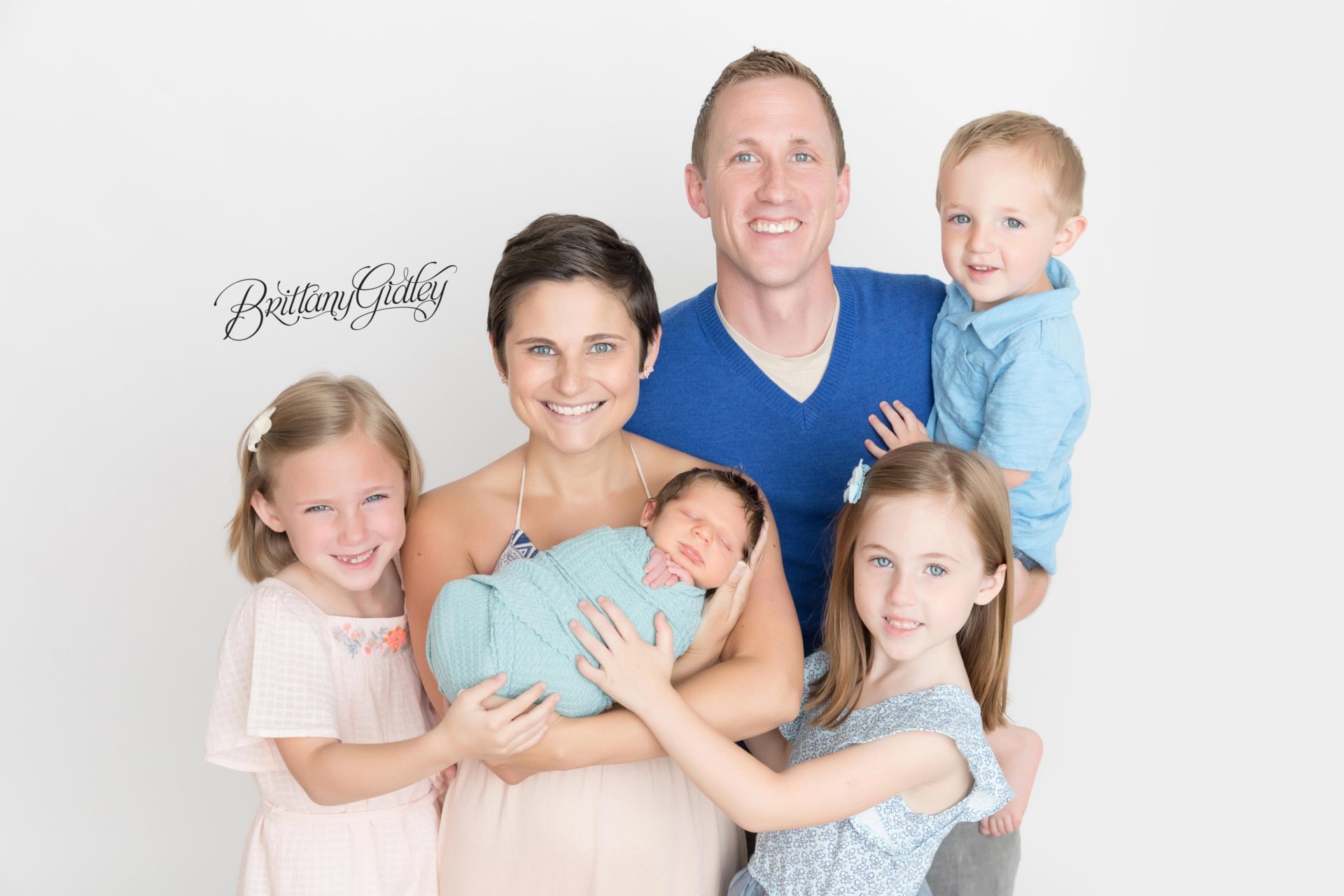 Family of 6 Newborn Photography