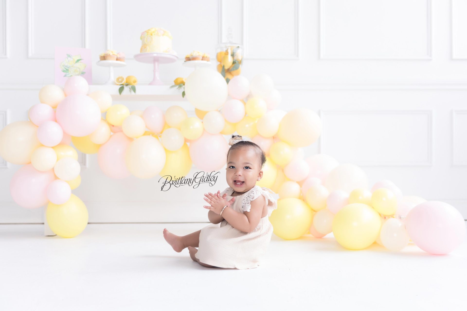 Lemon Cake Smash Photo Shoot
