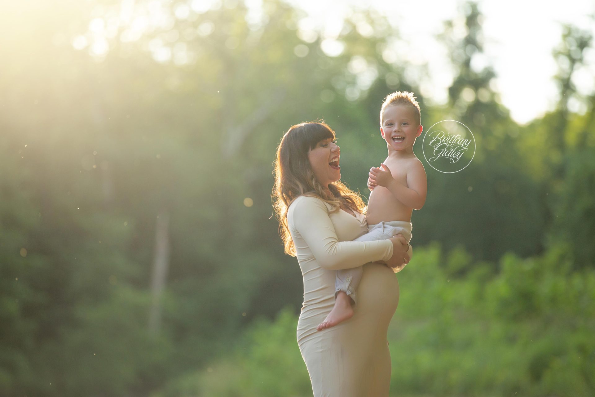 Maternity Photographer Cleveland | Pregnancy Images in Cleveland Ohio
