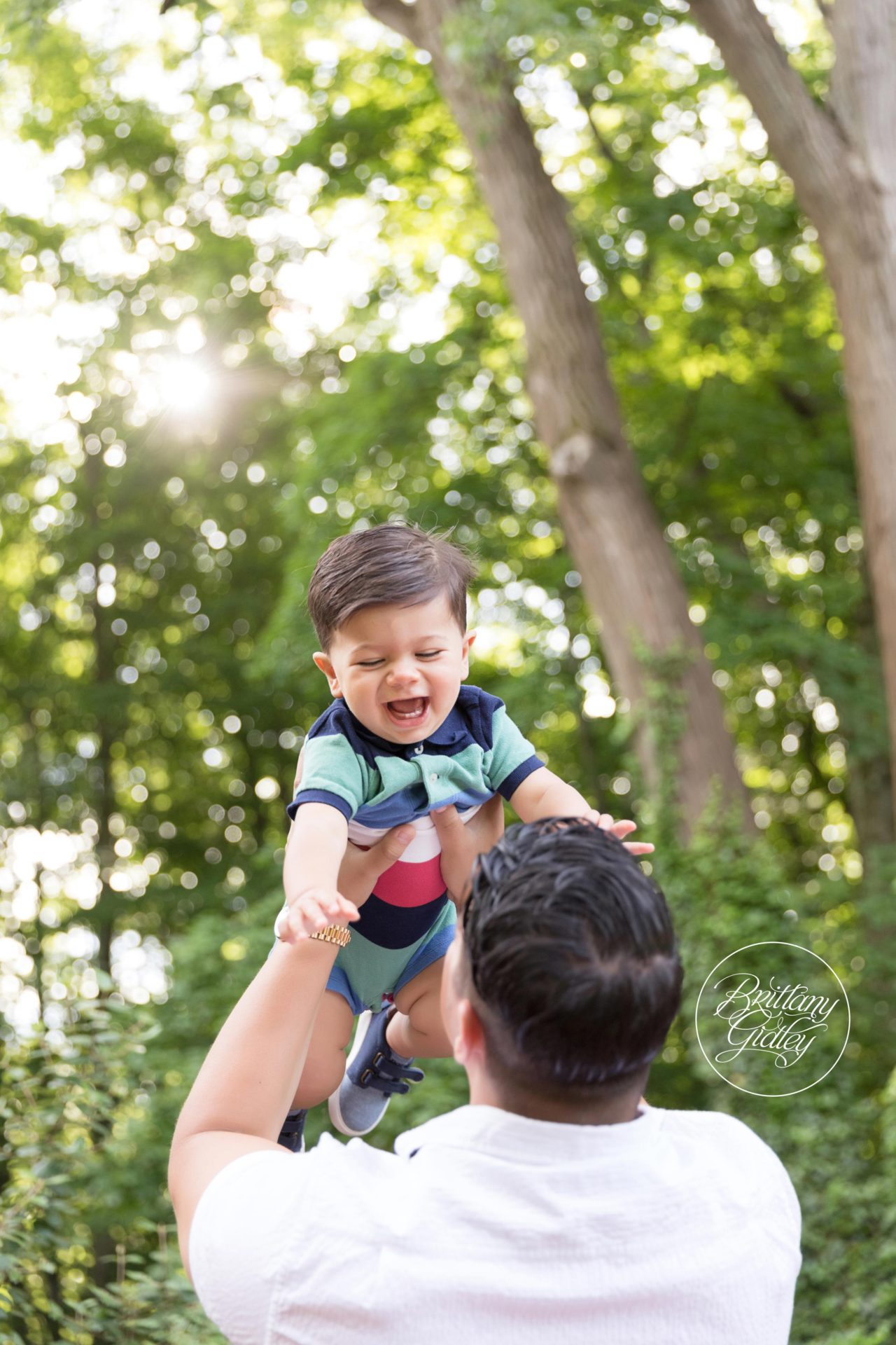 Cake Smash Photographer in Cleveland Ohio