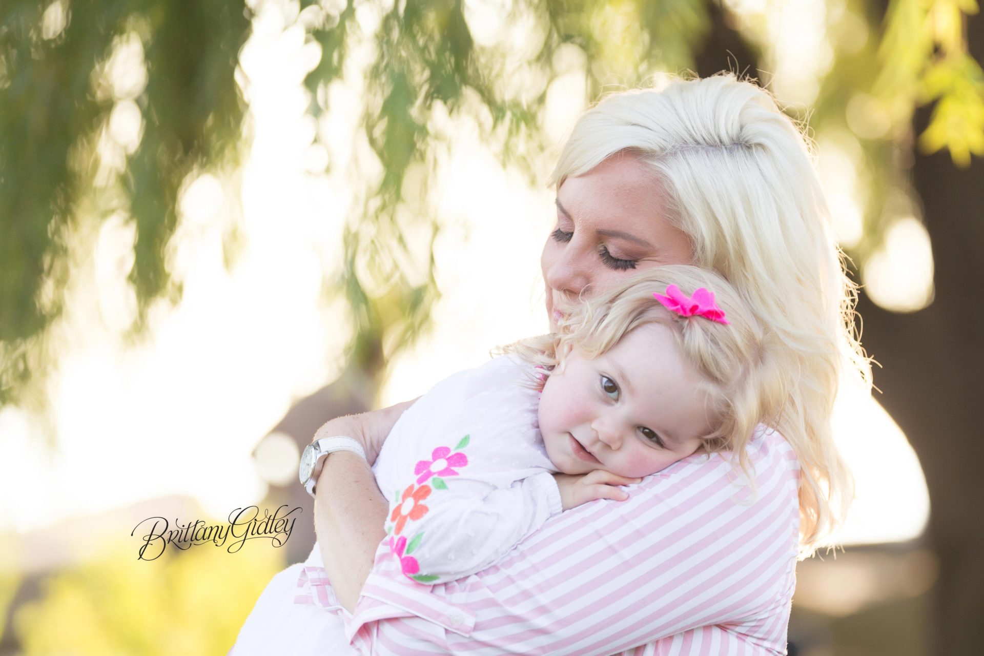 Family Photography on Edgewater Beach in Cleveland