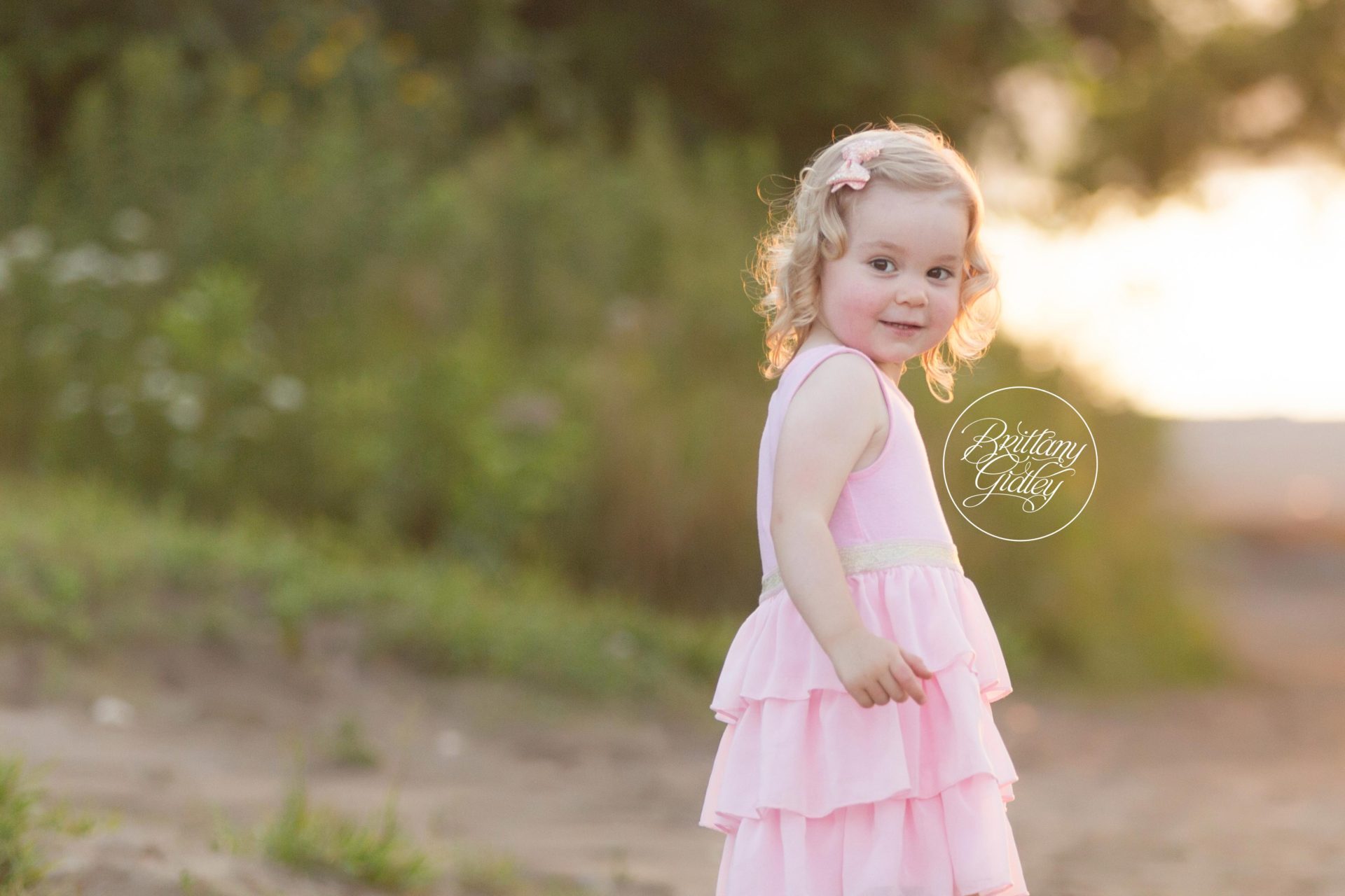 Family Photography on Edgewater Beach in Cleveland
