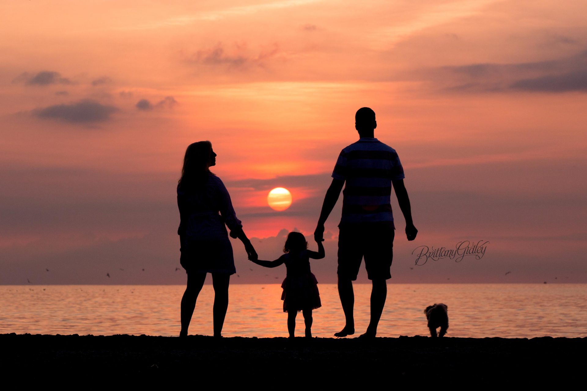 Cleveland Child Photographer | The Stuewe Family | Edgewater Beach