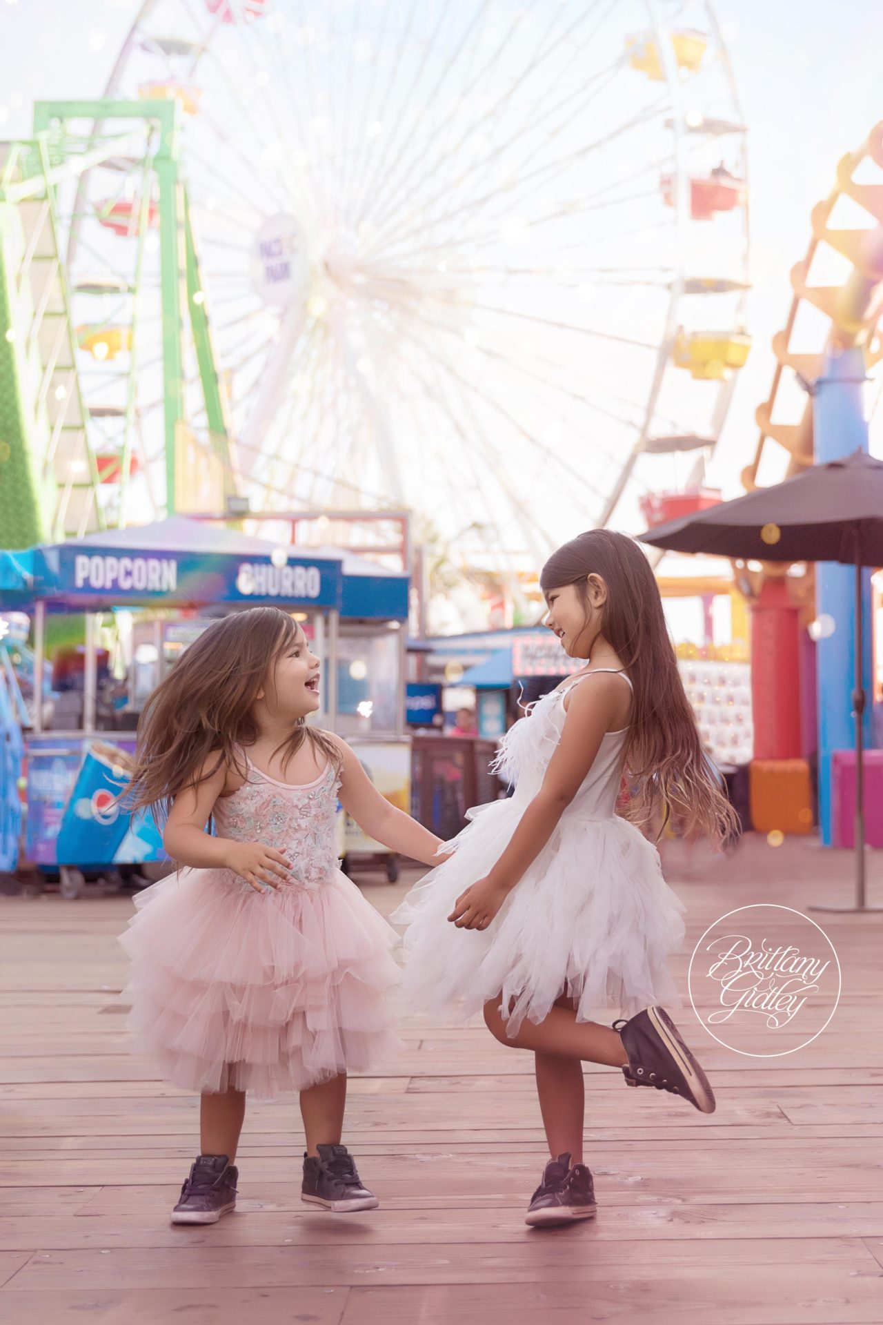 Santa Monica Pier Photos | Santa Monica Pier Dream Session | Photo Shoot at Pacific Park