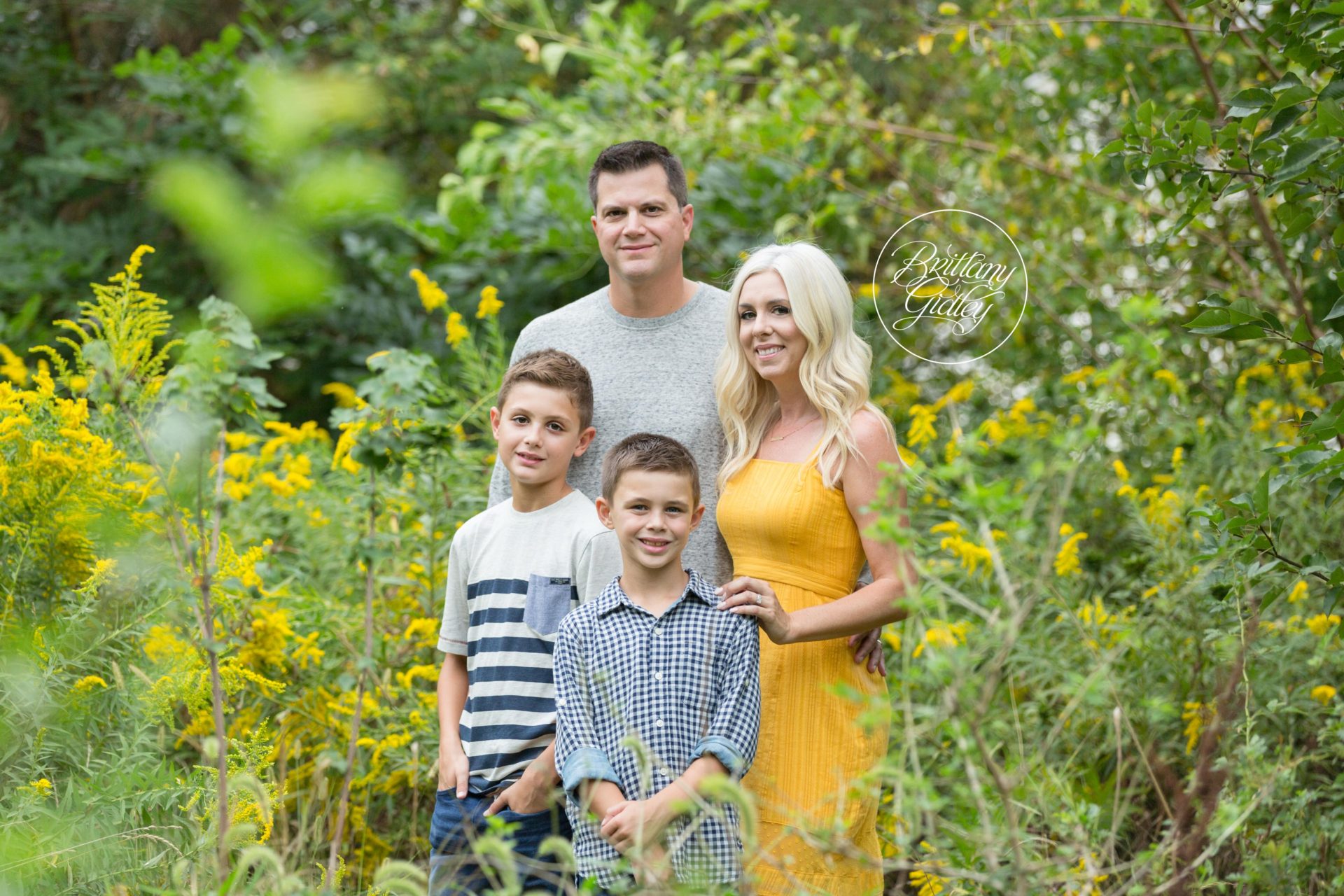 Football Themed Family Photo Shoot | Fall Truck Ideas
