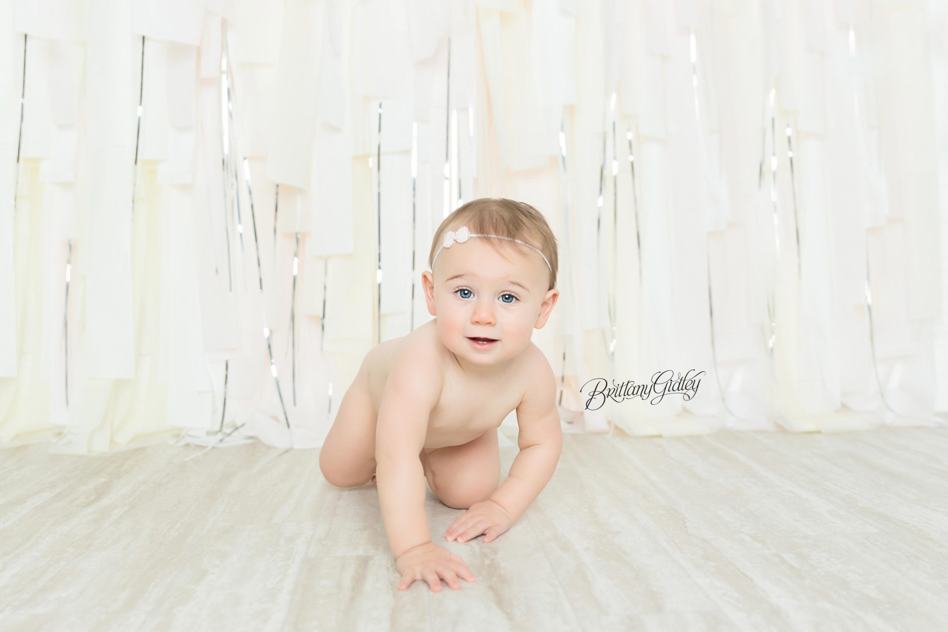 Cake Smash Photography | Fringe Backdrop by One Stylish Party | Cake by White Flower Cake Shoppe