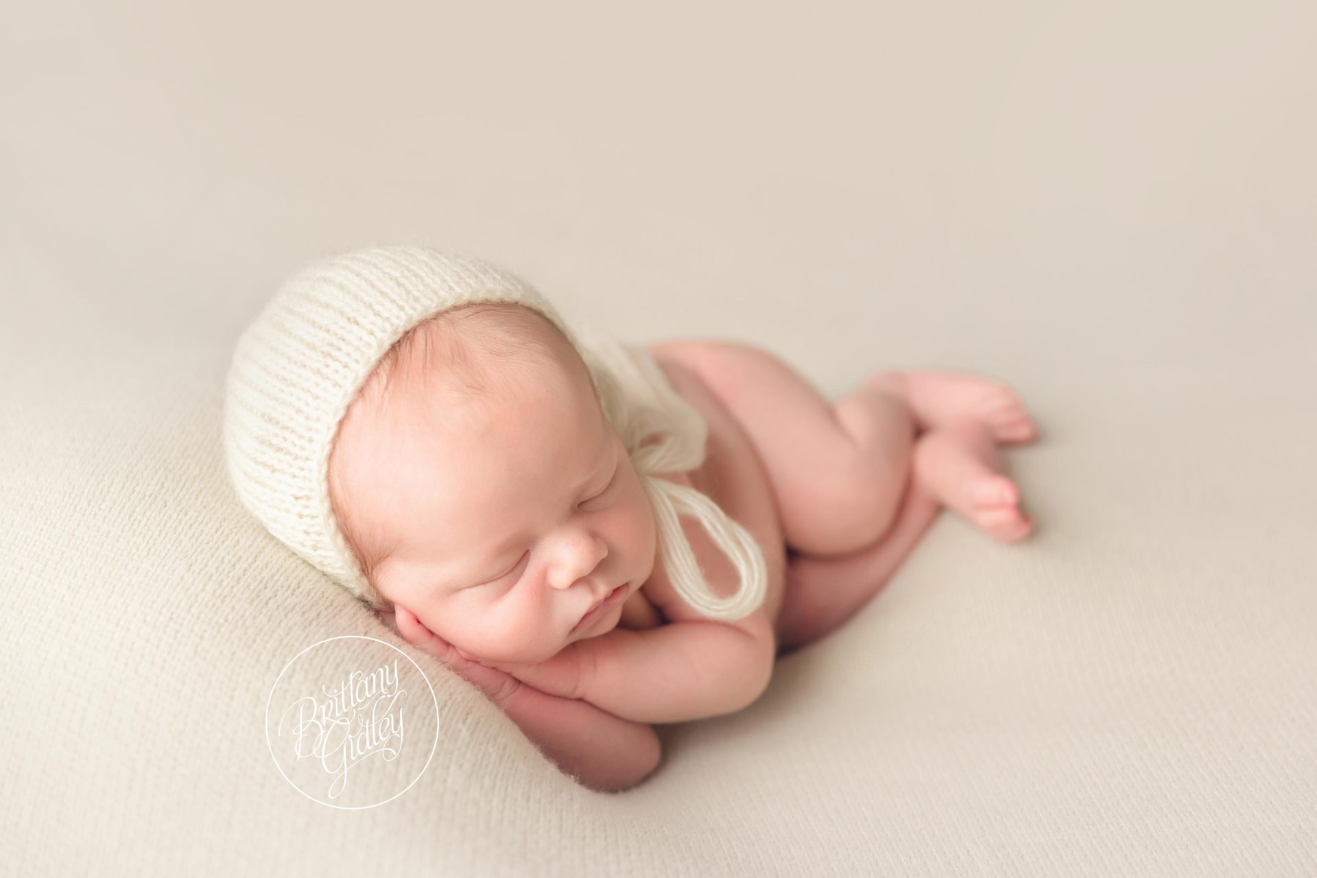 Canton Newborn Photographer | Introducing Leo