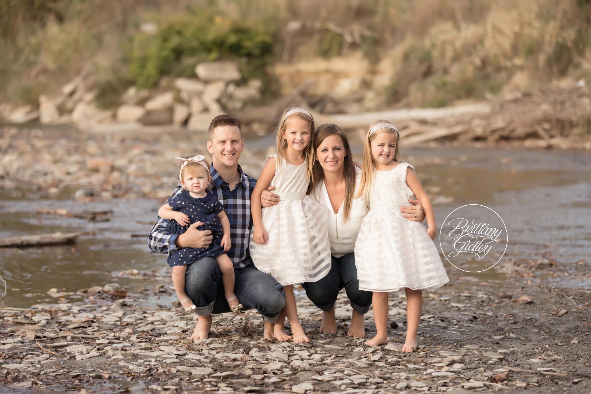 Chagrin River Park | Family Photographer
