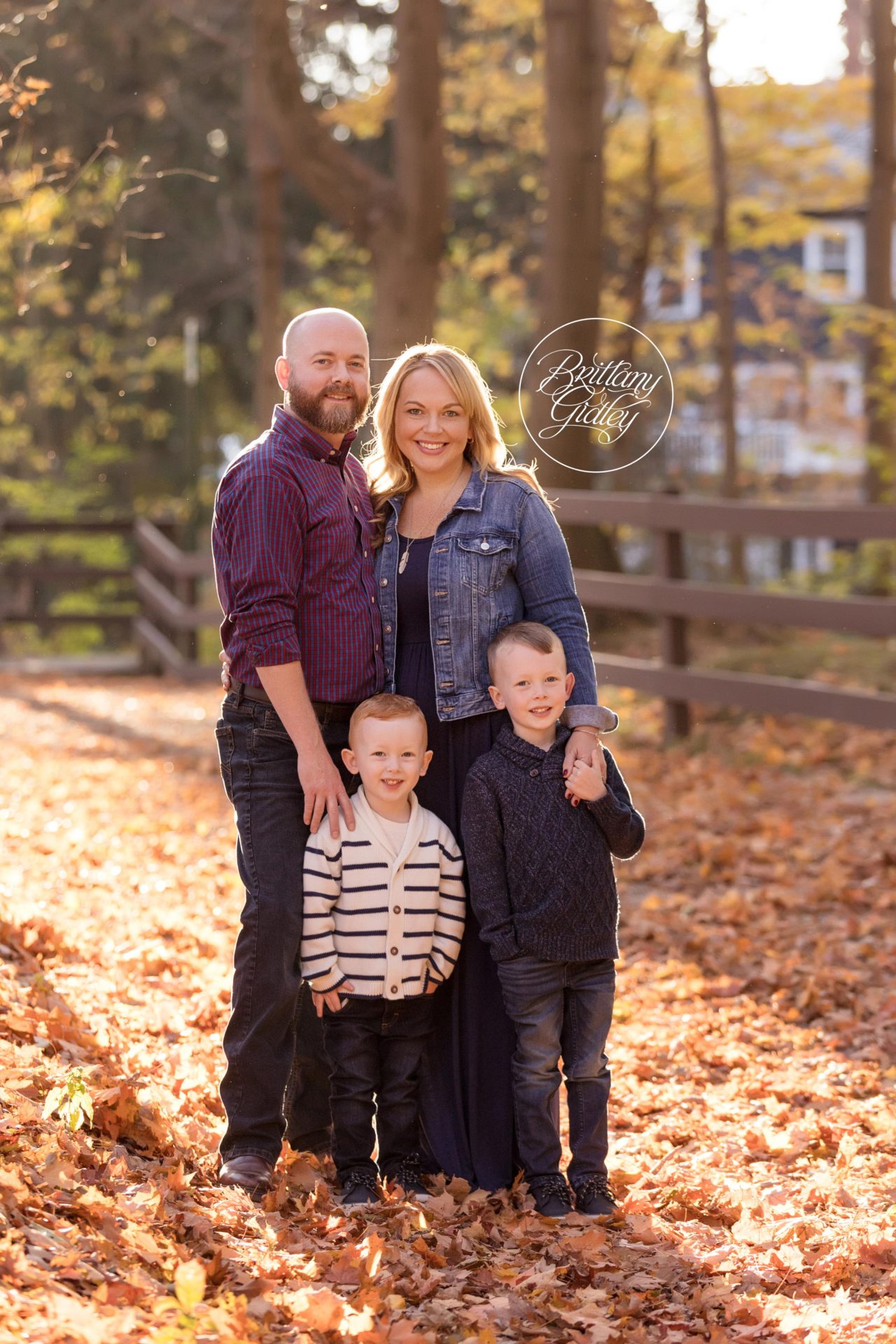 Child Photography Studio | Fall Family Photography | Family Photography Poses for Family of Four