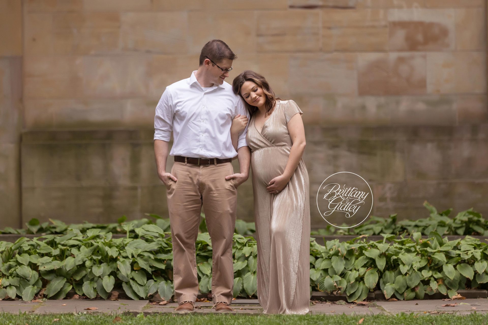 Best Maternity & Newborn Photography in Cleveland Ohio