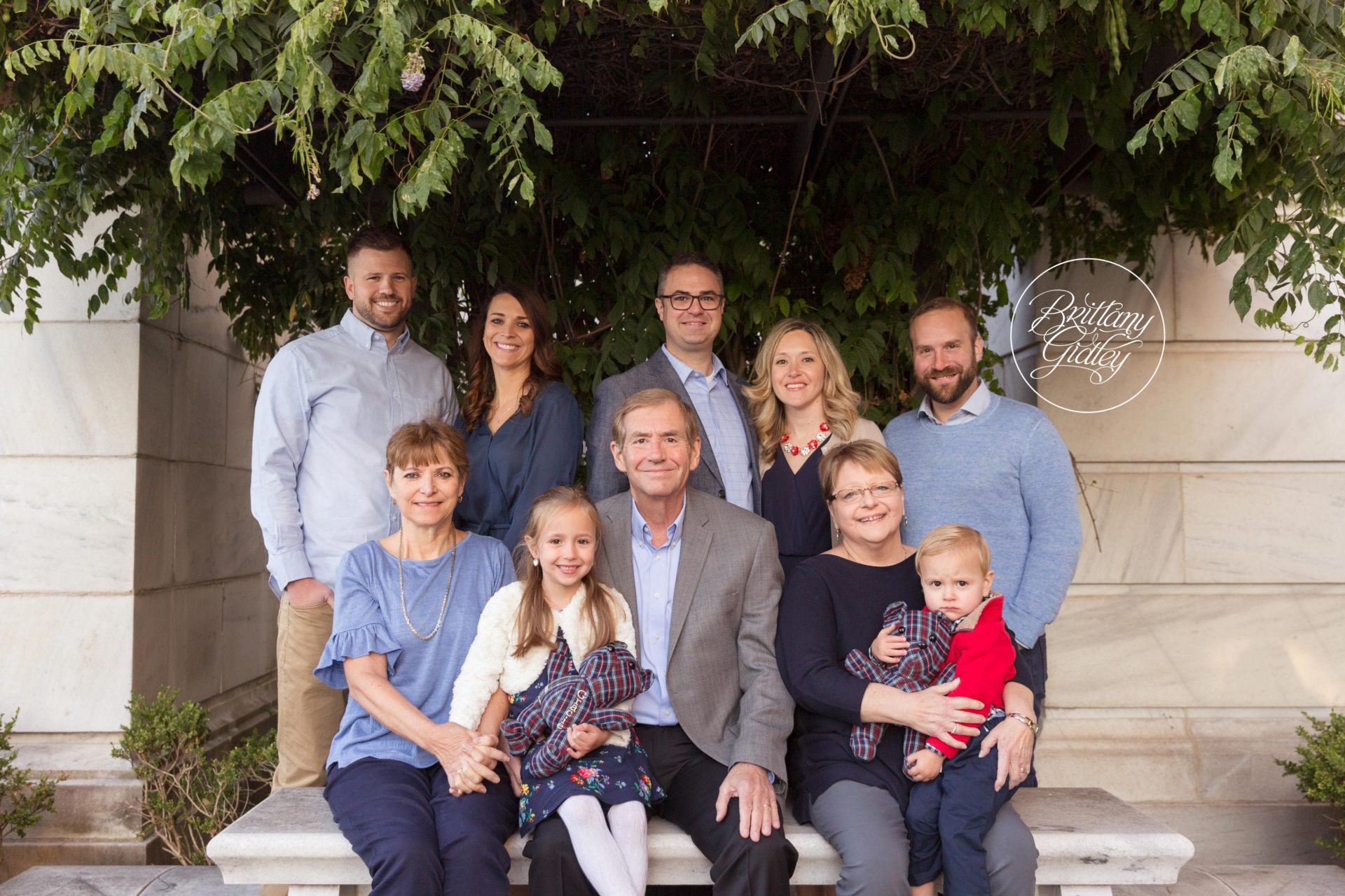 Extended Family Photographer | The Hopkins Kruth Family | Cleveland Museum of Art