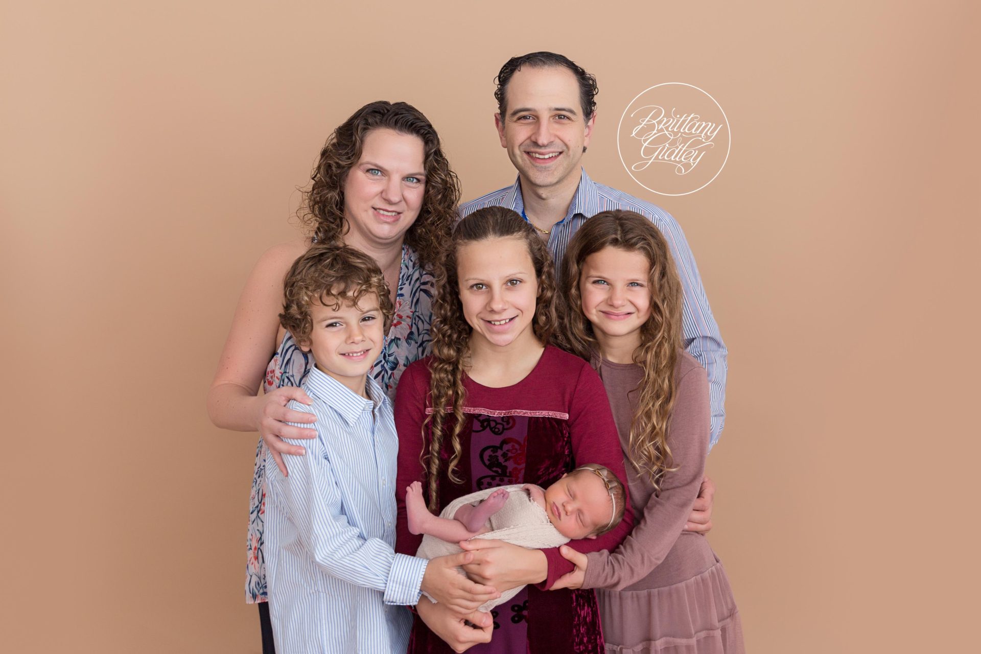 Newborn Photographer Cleveland Ohio | Introducing Alejandra