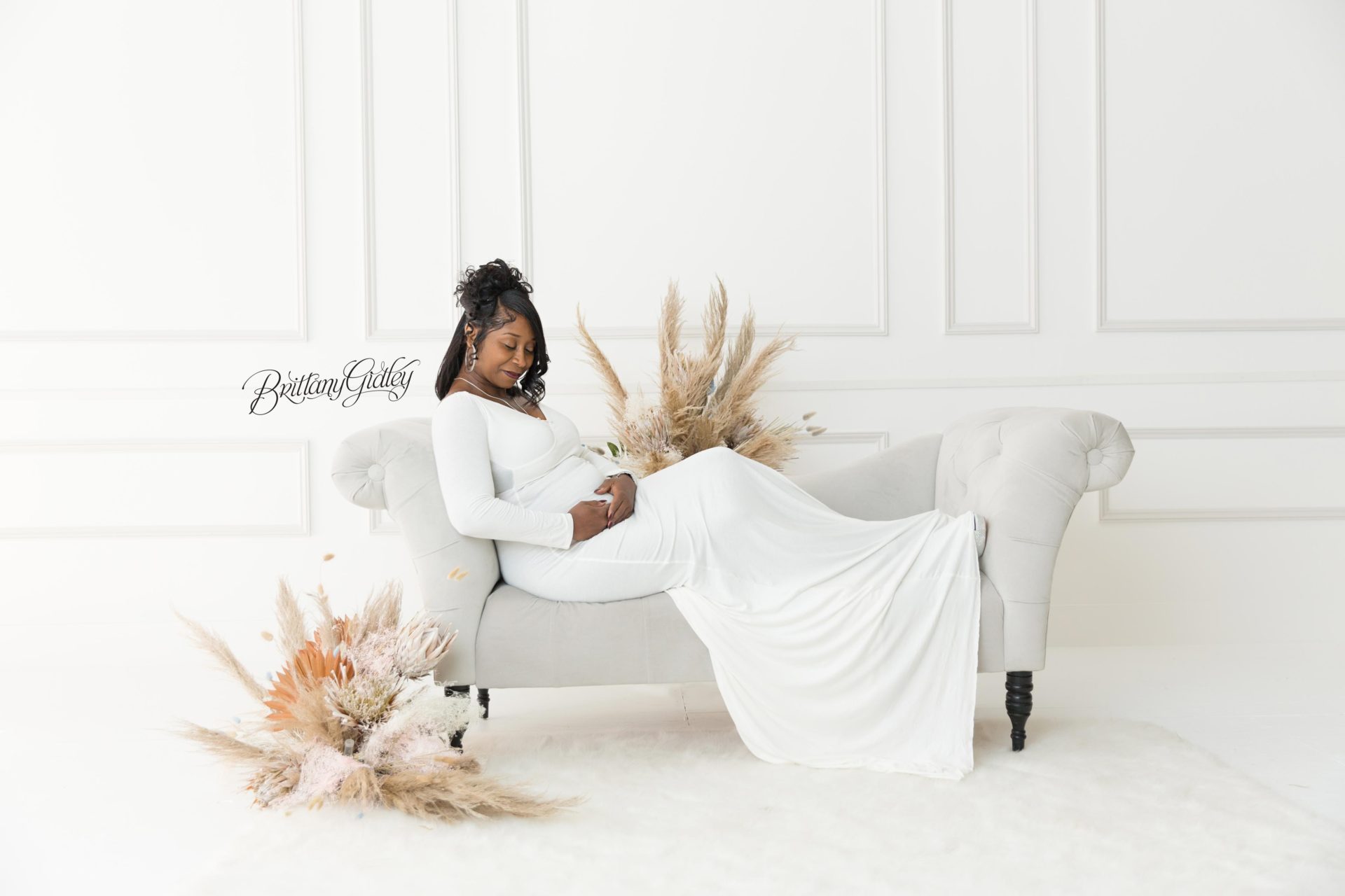 Pregnancy Photographer | Waiting on Baby London