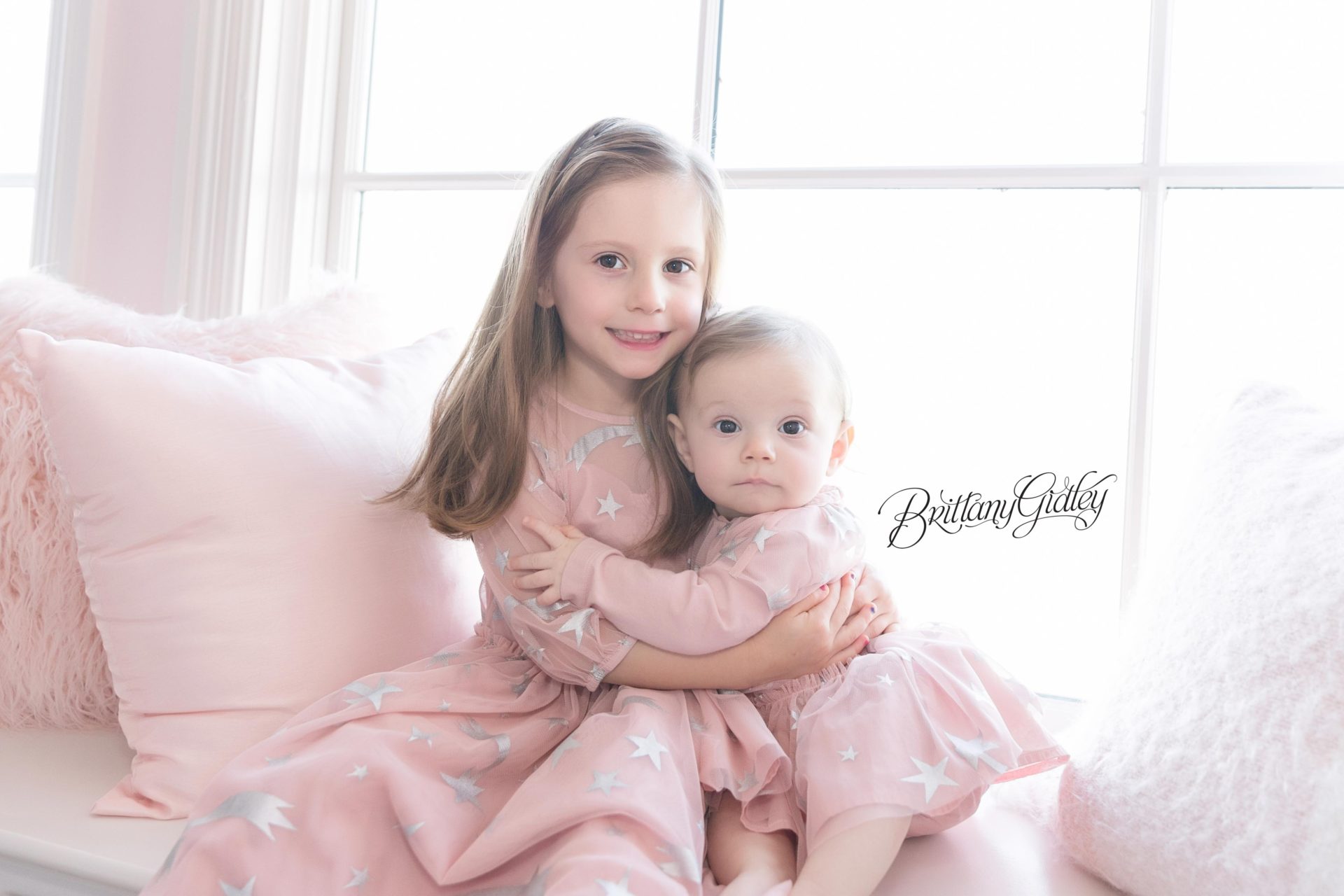 Bay Village Baby Photographer | Lily 6 Months