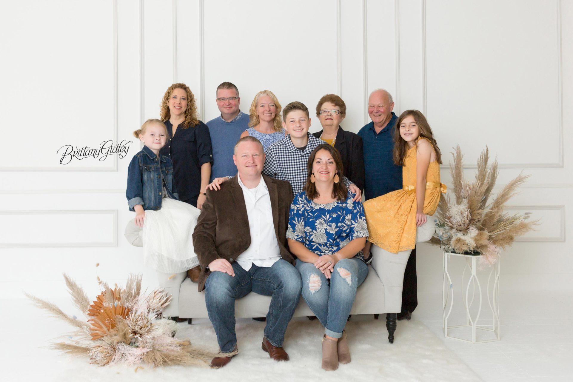 Grandparents Photo Shoot | Extended Family Photo Shoot