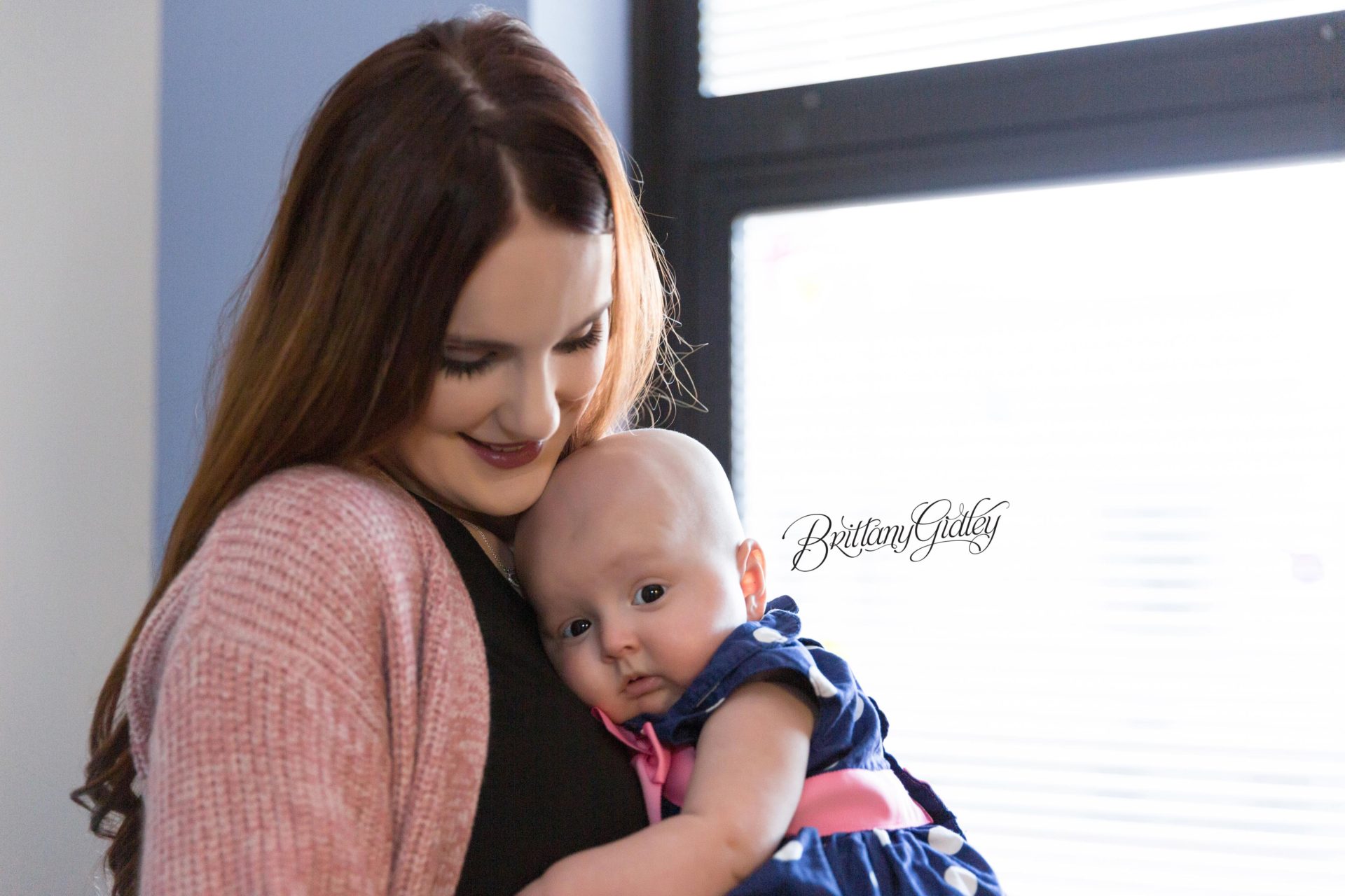 Brittany Gidley Photography volunteers at Rainbow Babies and Children's Hospital | Childhood Cancer Awareness