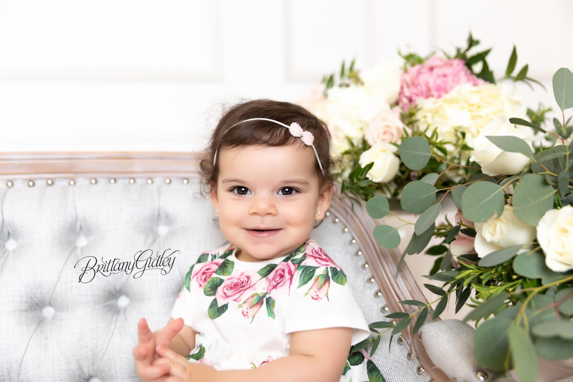 Flower Themed Cake Smash Photo Shoot
