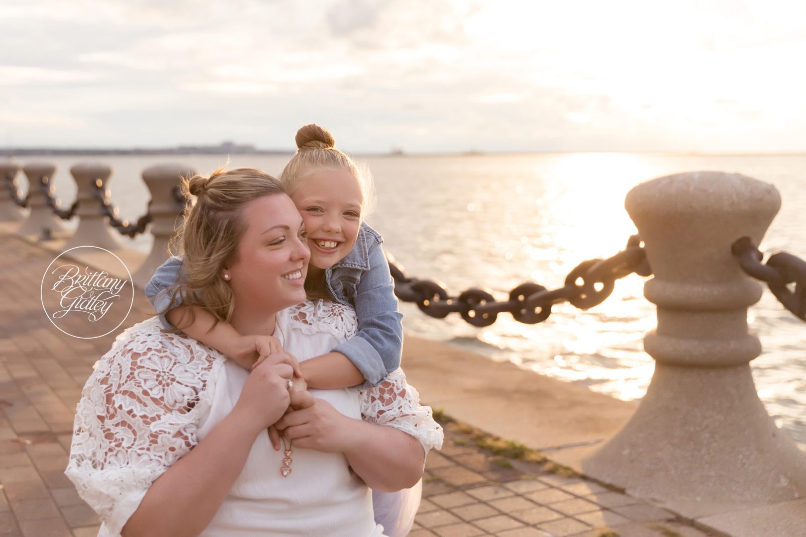 COVID-19 and Photographers | Neonatal Nurse Practitioner Nicole Harvey gives parents advice on how to keep families happy and healthy during the Coronavirus Pandemic