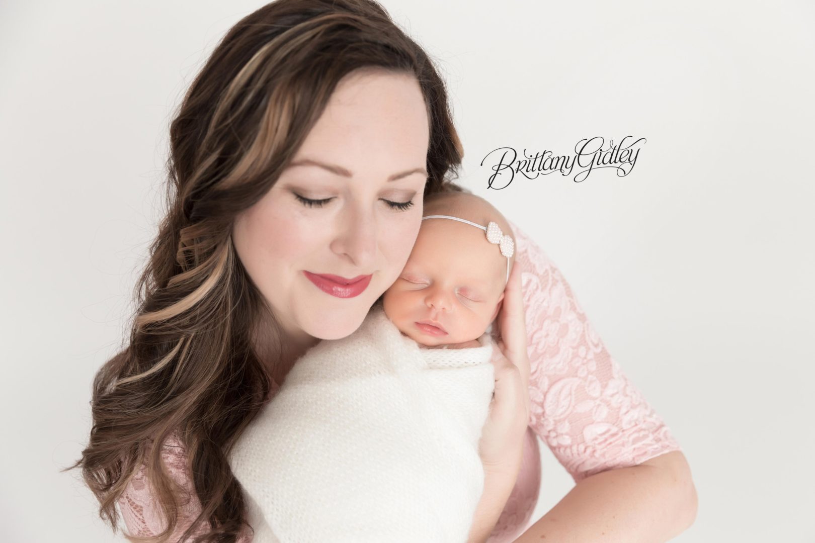 Best Newborn Photography Cleveland | Introducing Adelaide