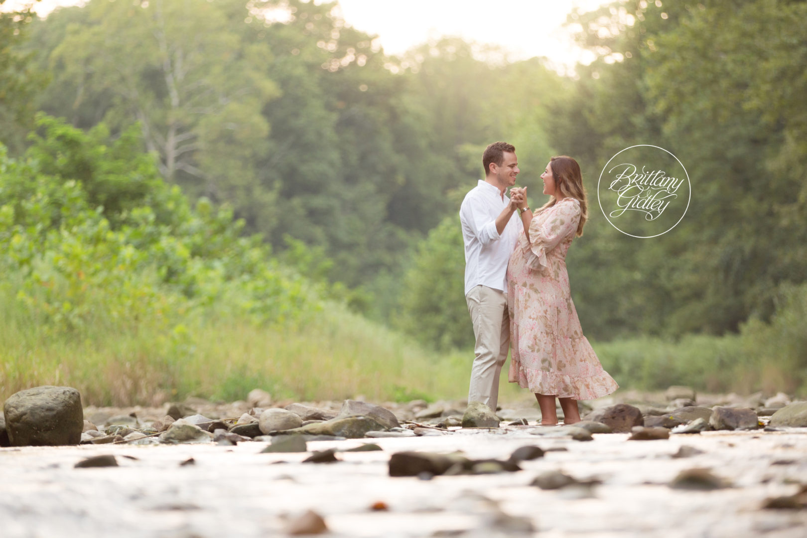 Maternity Photography in Cleveland