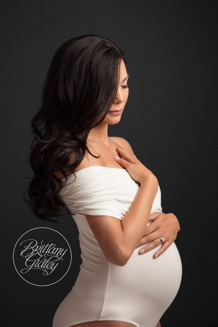 Best Maternity Photographer Cleveland | Shagovac Maternity