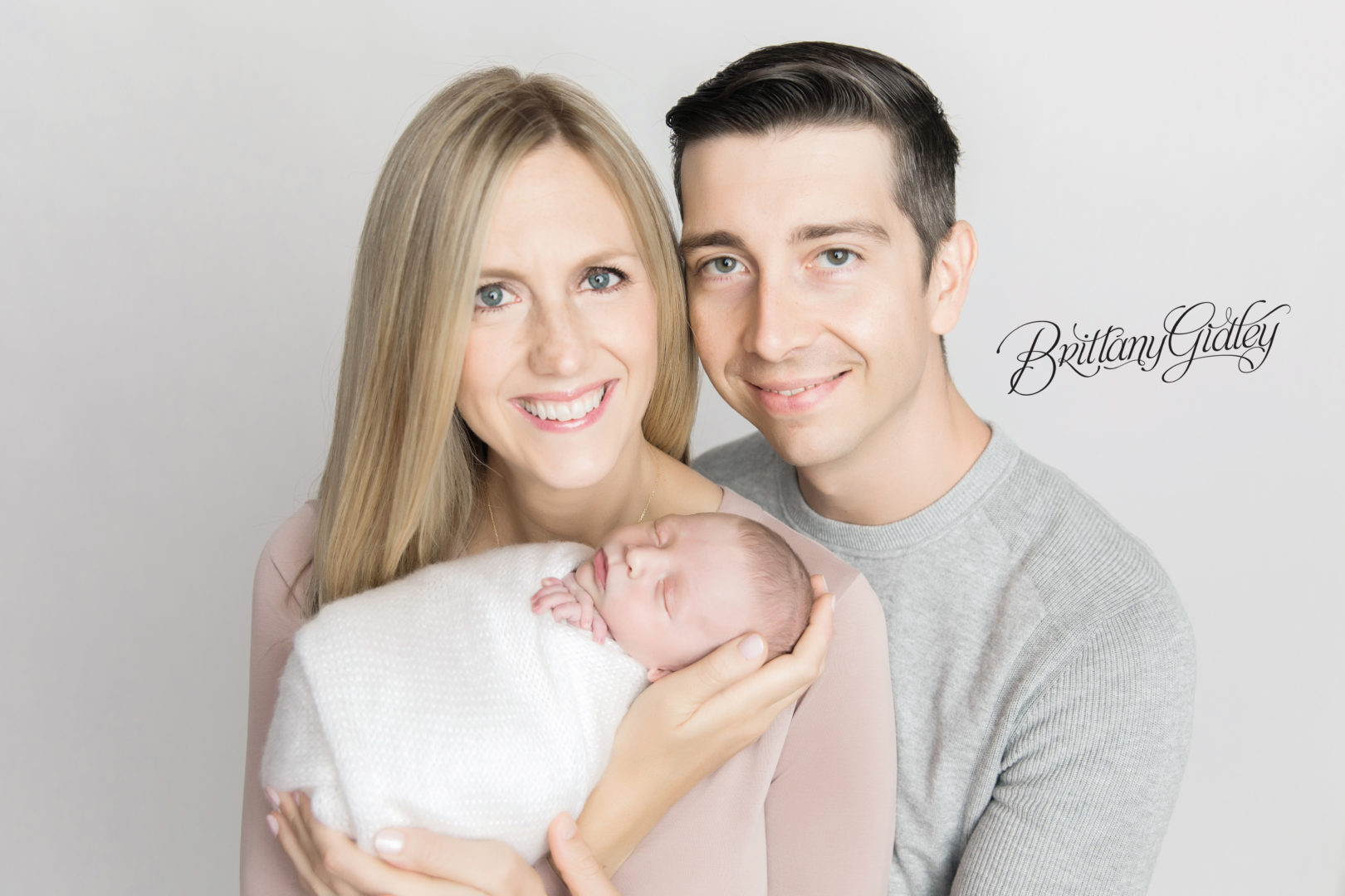 Ohio Baby Photo Shoot With Family