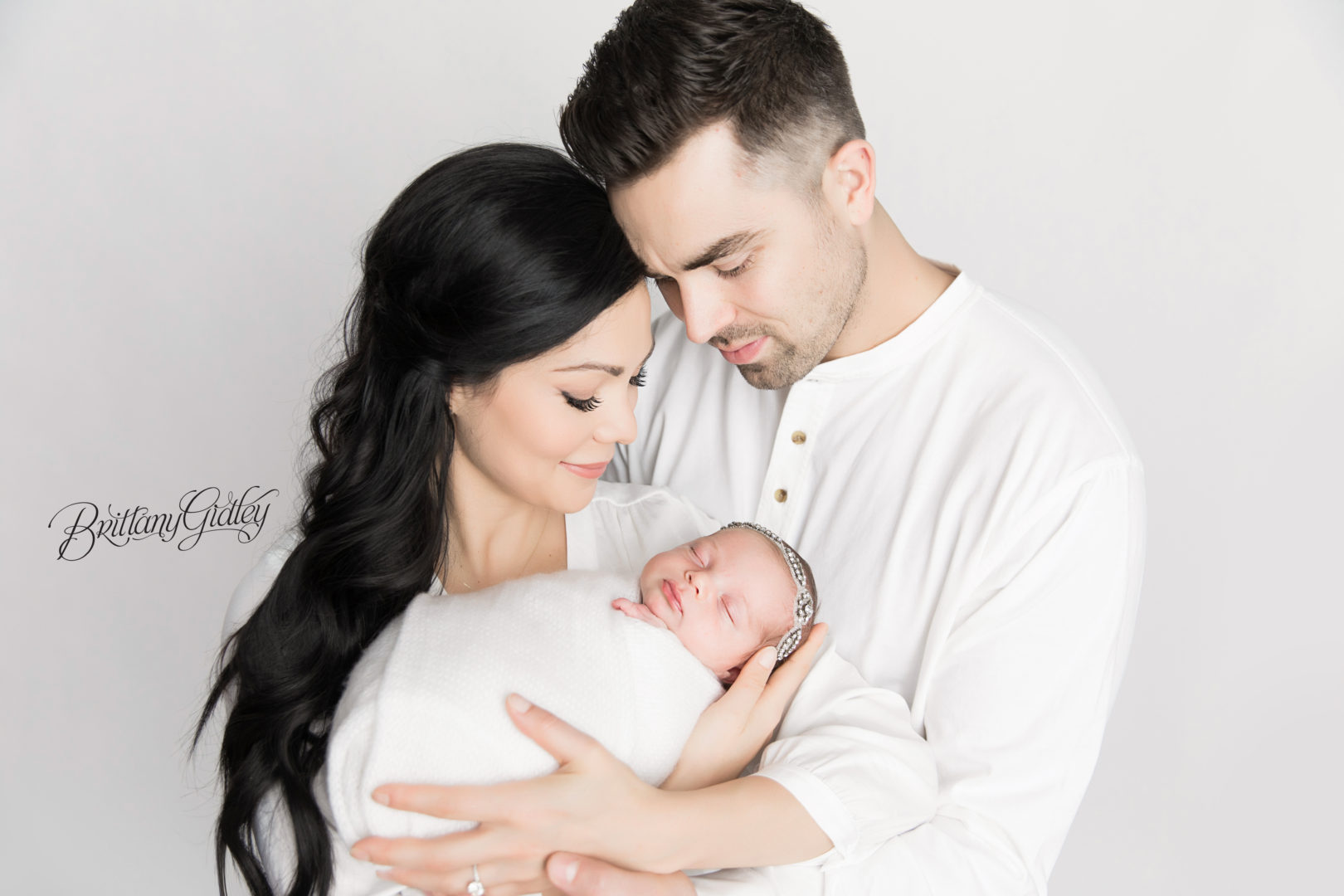Strongsville Newborn Photography