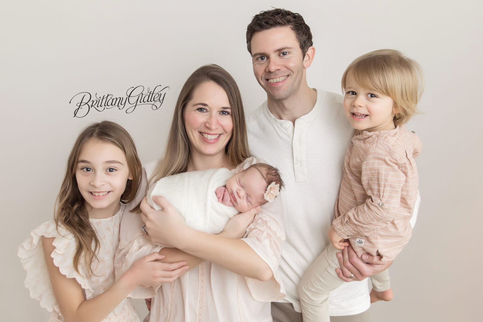 Newborn Dream Session