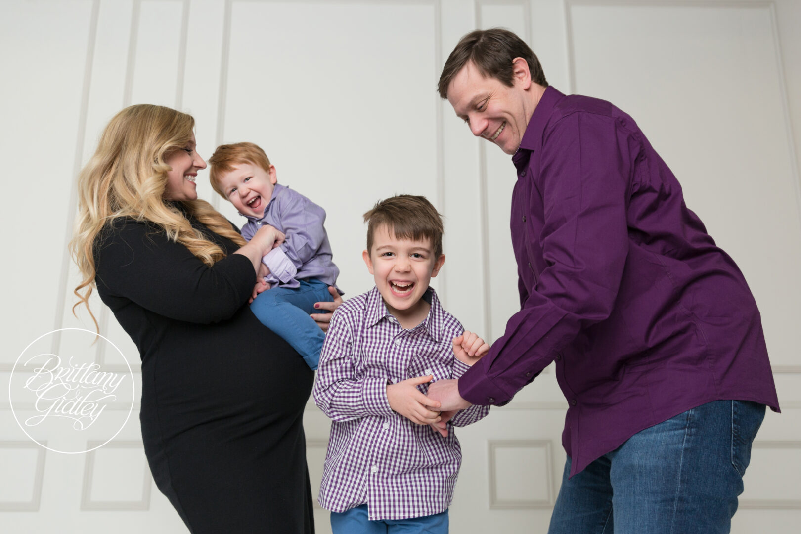 Family Maternity Photo Shoot