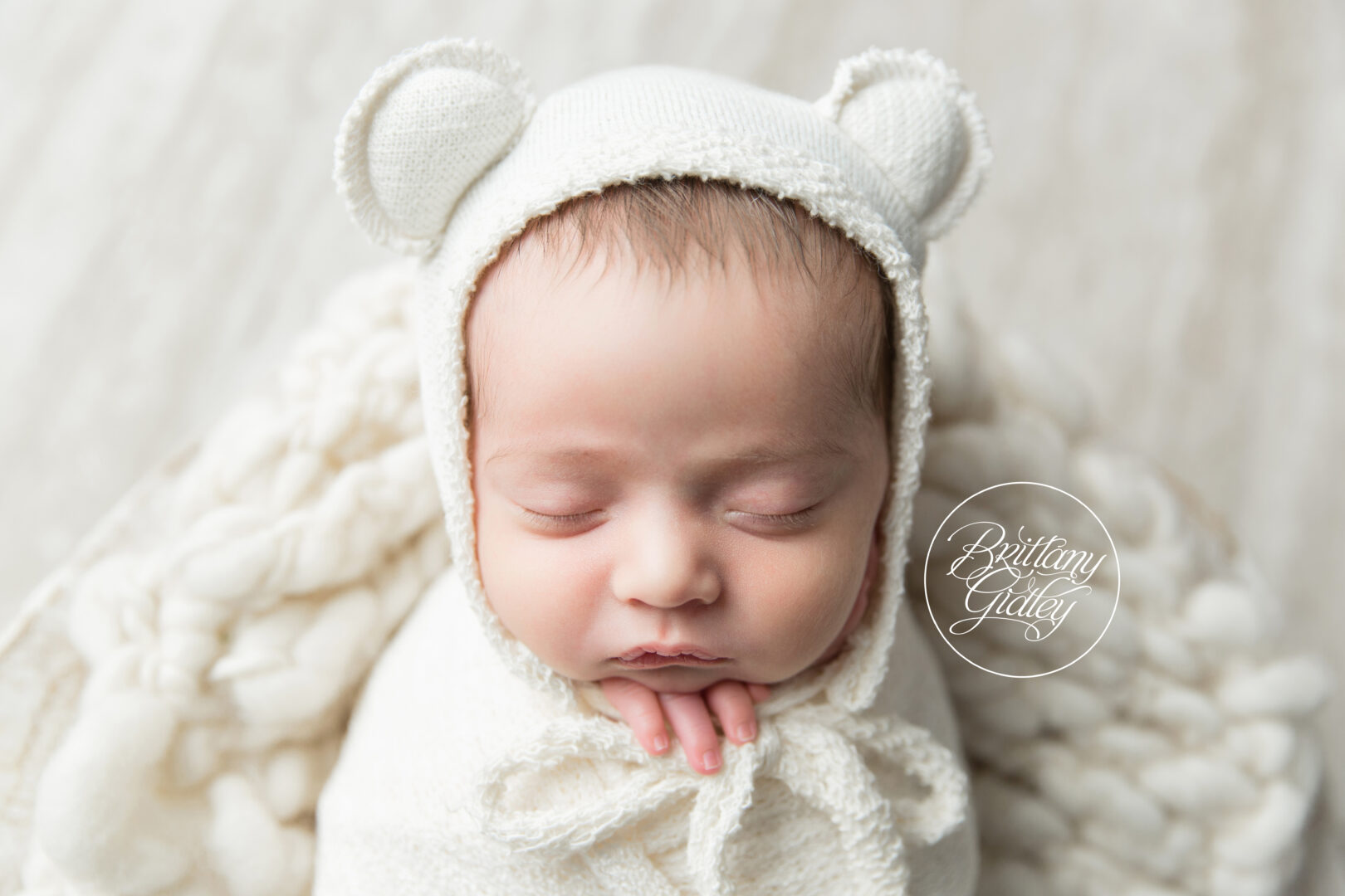 Newborn Photography in Mentor Ohio