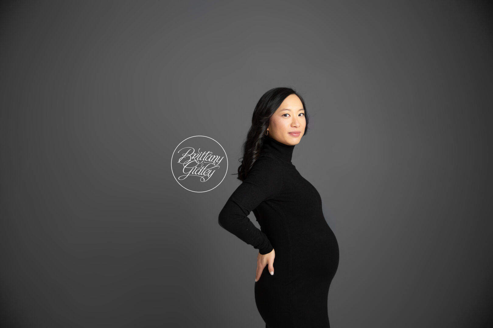 Cleveland Ohio Maternity Studio | Waiting on Baby Rummel