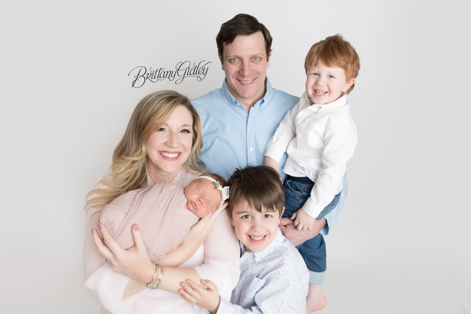 Cleveland Photography Studio | Newborn Baby Photo Shoot